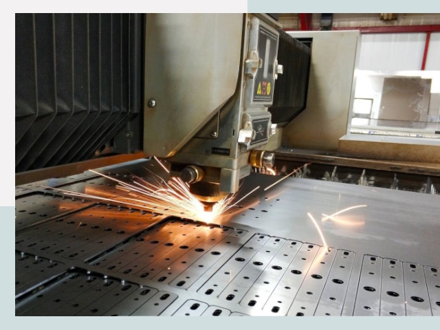 Лазерная резка металла в Горячем Ключе от 620 руб.